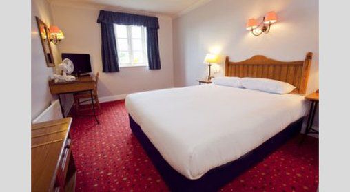 Travelodge Basildon Уикфорд Стая снимка